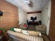 Sobrado para venda em Chácara Da Barra de 360.00m² com 4...