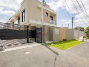 Sobrado para venda em Hauer de 119.00m² com 3 Quartos, 1...