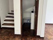 Sobrado para venda em Hauer de 120.00m² com 3 Quartos, 1...