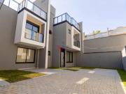 Sobrado para venda em Pilarzinho de 157.00m² com 2...