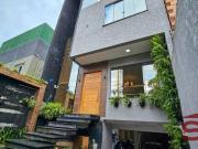Sobrado para venda em Pinheirinho de 180.00m² com 3...