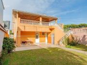 Sobrado para venda em Portão de 226.00m² com 3 Quartos,...