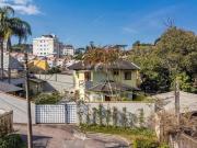 Sobrado para venda em Tingui de 330.00m² com 5 Quartos,...