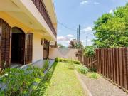 Sobrado para venda em Xaxim de 267.00m² com 3 Quartos, 1...
