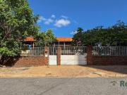 Sobrado para venda no Bairro Duque de Caxias II, Cuiabá