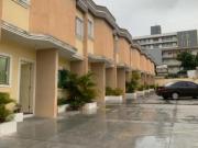 Sobrado para Venda por R$298.000,00 com 75m², 2...