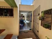 Sobrado para venda possui 232 metros quadrados com 6...