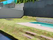 Sobrado para venda tem 262 metros quadrados com 3 quartos