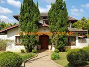 Sobrado para venda tem 507 metros quadrados com 4...