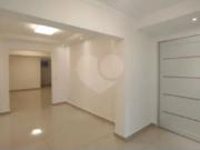 Sobrado para Venda/Aluguel com 3 quartos, 150 m² por R$...
