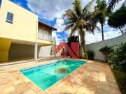 Sobrado para Venda/Aluguel com 3 quartos, 190 m² por R$...