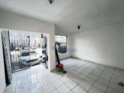 Sobrado para Venda/Aluguel com 3 quartos, 200 m² por R$...