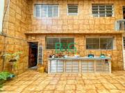 Sobrado para Venda/Aluguel com 3 quartos, 292 m² por R$...