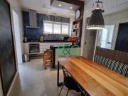 Sobrado para Venda/Aluguel com 3 quartos, 338 m² por R$...