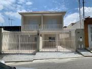 Sobrado para Venda/Aluguel com 4 quartos, 141 m² por R$...