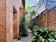 Sobrado para Venda/Aluguel com 4 quartos, 340 m² por R$...