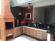 Sobrado para Venda/Aluguel com 4 quartos, 353 m² por R$...