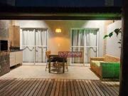 Village com 3 dormitórios à venda, 100 m² por R$...