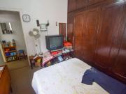 Sobrado, quintal nos fundos, edícula com 2 quartos!...