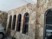 Sobrado Residencial 800m² com 8 quartos, 2 suítes à...