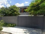 Sobrado Residencial Alto Padrão 438 m2 no Alto da Lapa