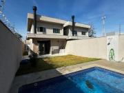 Sobrado Residencial com 3 Quartos à Venda, Rita Vieira,...