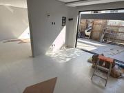 Sobrado Residencial de 3 Suítes com 4 Vagas e Piscina em...