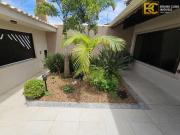 Sobrado Semi Mobiliado à Venda – 200 metros da Praia!