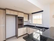 Sobrado semimobiliado com 175m² privativos no Orleans 3...