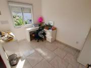 SOBRADO SEMINOVO, COM 2 DORMITÓRIOS, 2 BANHEIROS E 2...