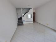 Sobrado seminovo em Condomínio Vila das Mercês! 10 min...