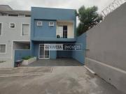 Sobrado super bem localizado em Santa Felicidade...