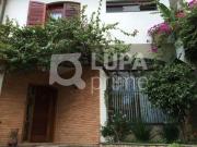 Sobrado super espaçoso com 4 dormitórios