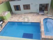 Sobrado totalmente arejada 3 dormitórios