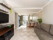 Sobrado Triplex à venda em condomínio fechado com