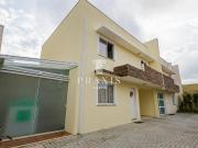 Sobrado triplex á venda em condomínio fechado com