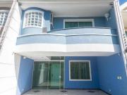 Sobrado triplex a venda no Água Verde