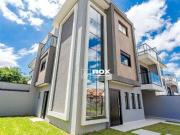 Sobrado Triplex, alto padrão com 3 suítes à venda, 215...