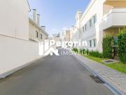 Sobrado Triplex Alto Padrão
