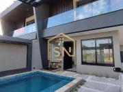 089S Sobrado tríplex beira mar no Balneário Praia de Leste