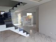 SOBRADO Triplex com 0 SUITES em CONDOMINIO FECHADO