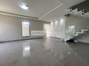 Sobrado Triplex com 3 Dormitórios, 1 Suíte, 142 m², à...