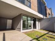 Sobrado Triplex com 3 quartos e terraço com jacuzzi à...