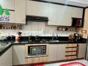 Sobrado Triplex com 4 dormitórios e Sala Comercial à...