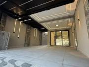 Sobrado Triplex com Piscina e 4 dormitórios suítes à...