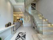 Sobrado Triplex de Alto Padrão