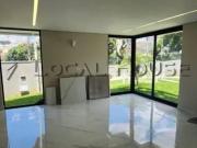 Sobrado Tríplex Novo A Venda Boa Vista