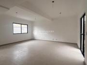 Sobrado triplex NOVO com designer moderno à venda dentro...