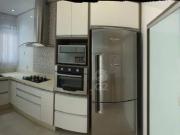 Sobrado à venda Semi imobiliada no Condominio Maison...