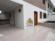 Sobrado Vila Belmiro 140m² 3 dorms. 1 suíte e piscina